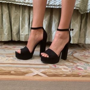 Chinese Laundry Suede Platform Heels